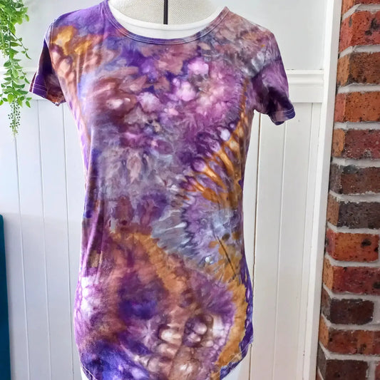 Violet Crumble Curved Hem Womens Tee - Size Small